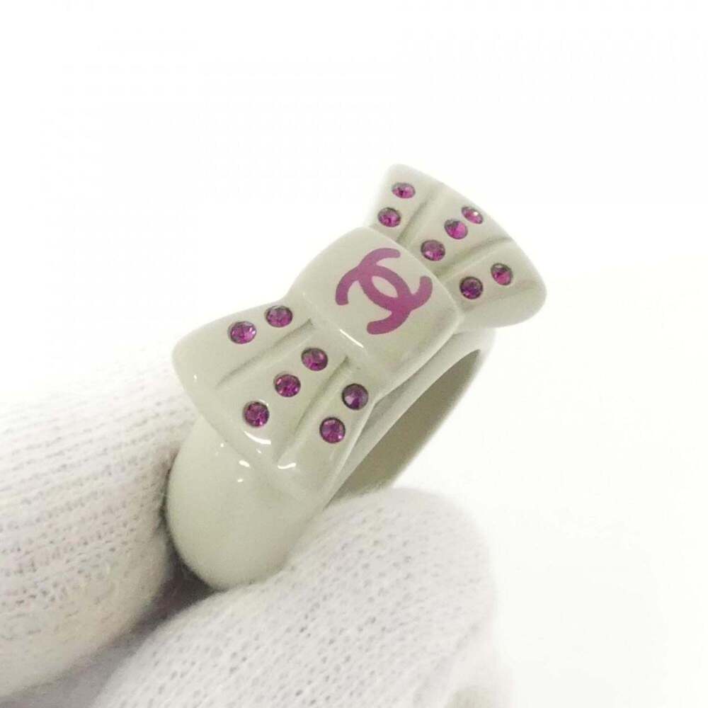 CHANEL Pink Ring - Picture 3 of 3